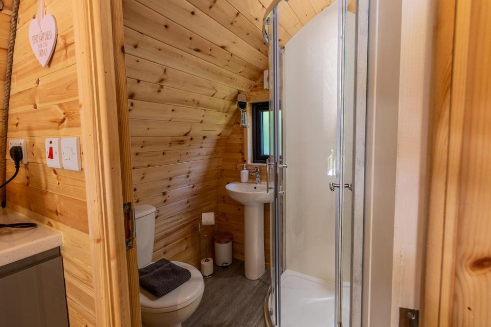 Mount Hillary Holiday Pods Cork Exterior photo